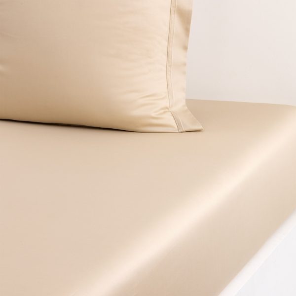 Yves Delorme Triomphe Fitted Sheet, King