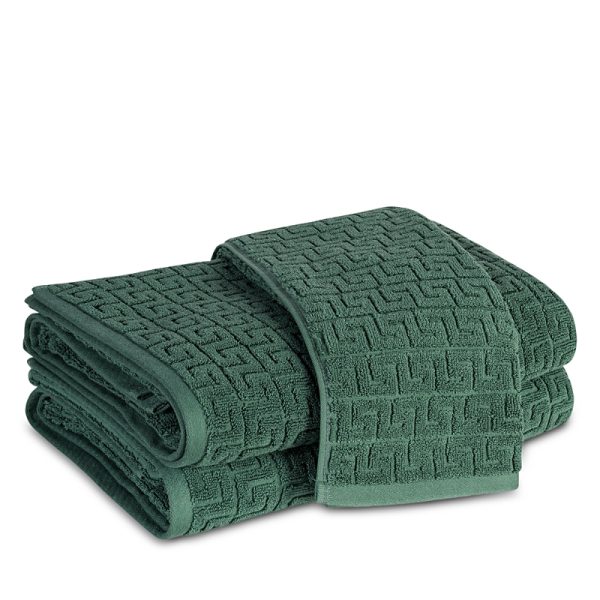 Matouk Athena Cotton Sculpted Greek Key Washcloth