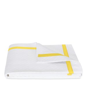 Matouk Lowell Diamond Matelasse Coverlet, King