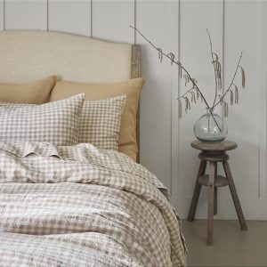 Piglet in Bed Gingham Linen Blend Fitted Sheet, Full