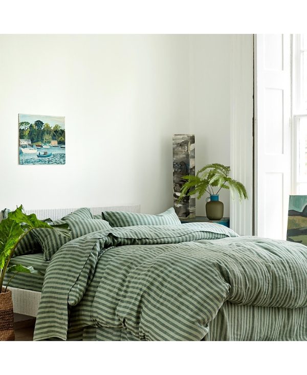 Piglet in Bed Pembroke Stripe Linen Blend Fitted Sheet, Twin