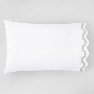 Matouk Mirasol Standard Pillowcase, Pair