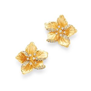 Bloomingdale's Diamond Flower Earrings in 14K Textured Yellow Gold, 0.30 ct. t.w. - 100% Exclusive- 3101481