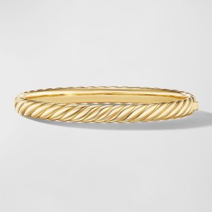 Sculpted Cable Bracelet in 18K Gold, 6mm, Size S- sku221400117