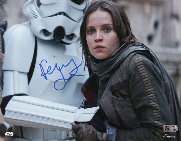 Felicity Jones as Jyn Erso in Rogue One: A Star Wars Story 8x10 Autographed Photo- w10084000060b0n