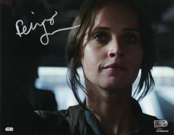 Felicity Jones as Jyn Erso in Rogue One: A Star Wars Story 8x10 Autographed Photo- w10084010059b0n