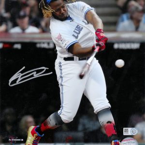 Vladimir Guerrero Jr. Autographed Photo - HR Derby - Silver Ink- t003840o0hh0019n