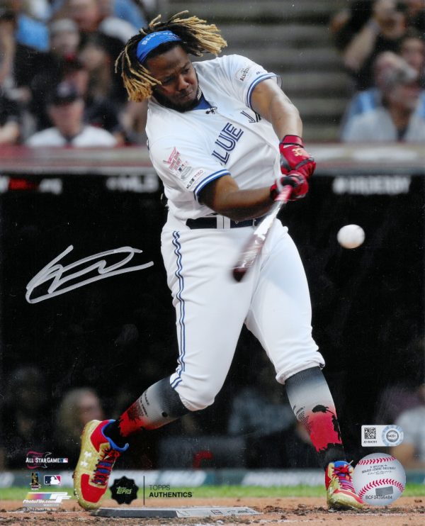 Vladimir Guerrero Jr. Autographed Photo - HR Derby - Silver Ink- t003840o0hh0019n