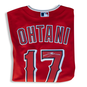 Shohei Ohtani Autographed Nike Jersey - Red- t00341b5000020n