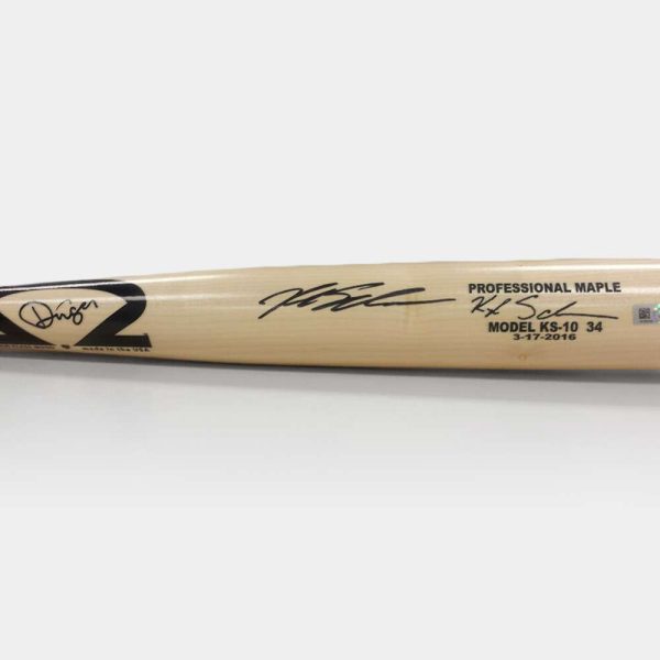 Kyle Schwarber Autographed Bat - 2016 Dinger KS Game Model Black/Blond- t0009230000016n