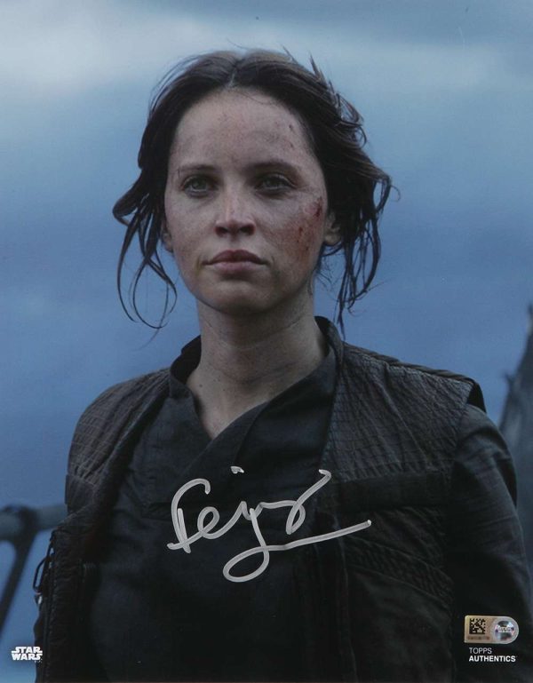 Felicity Jones as Jyn Erso in Rogue One: A Star Wars Story 8x10 Autographed Photo- w10084010061b0n
