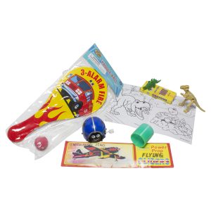 Loot Bag With 8 Toys by Windy City Novelties- PAR003UN
